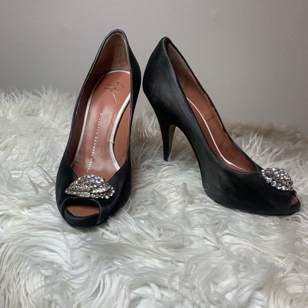 Authentic Giuseppi Zanotti Peep Toe Heels